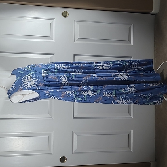 NWT Sleeveless Tiered Maxi Dress Sundress Blue with Floral Print Size Large - Picture 9 of 17
